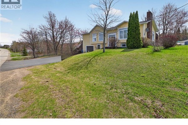 Bath (# pieces 1-6) - 1150 Route 370, Leech, NB E1X1S6 Photo 3