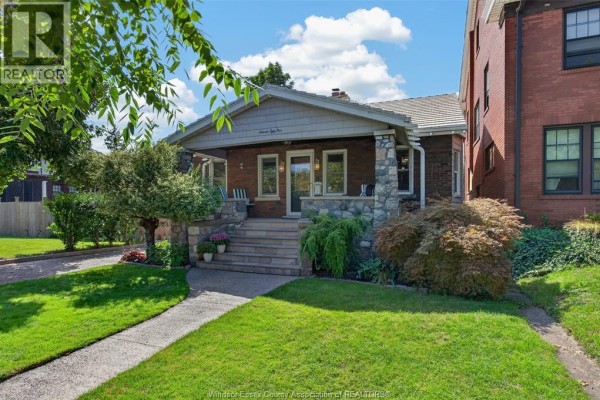 Recreation room - 1155 Kildare, Windsor, ON N8Y3H6 Photo 3