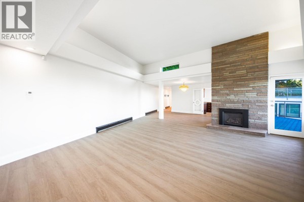 1151 Millstream Road, West Vancouver, BC V7S2C8 Photo 4