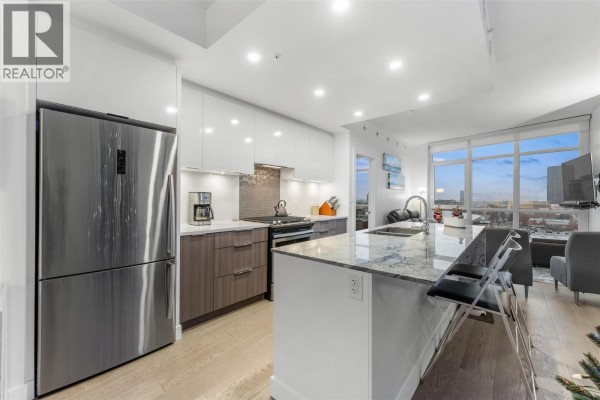 Kitchen - 1151 Sunset Drive Unit# 1001, Kelowna, BC V1Y0G2 Photo 5