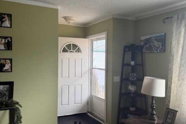 11510 Manning, Grande Cache, AB, photo 2