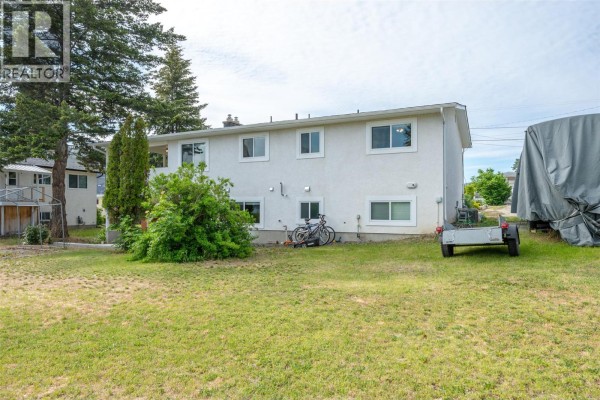 Primary Bedroom - 11512 Harvey Street, Summerland, BC V0H1Z0 Photo 4