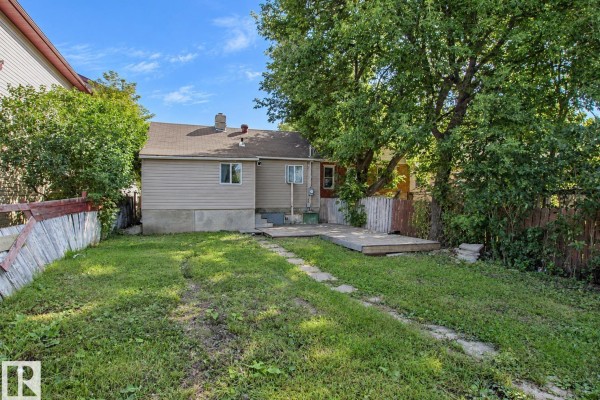 11524 81 St Nw, Edmonton, AB, photo 3