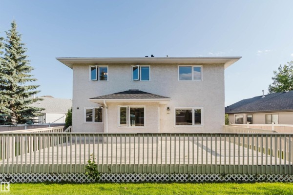 11526 9 Av Nw, Edmonton, AB, photo 3