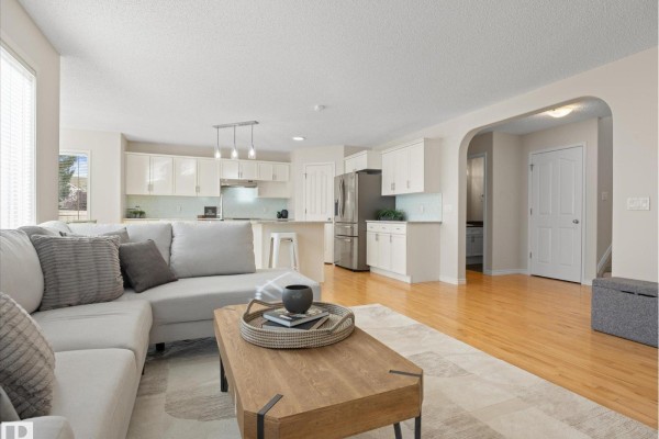 11531 11 Av Sw, Edmonton, AB, photo 3