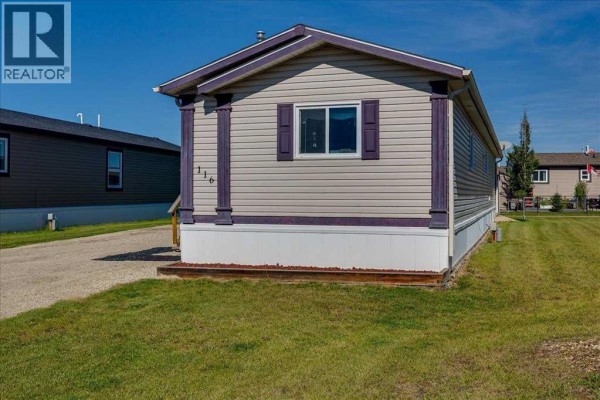 Bedroom - 116, 15 Mackenzie Ranch, Lacombe, AB T4L0B4 Photo 4