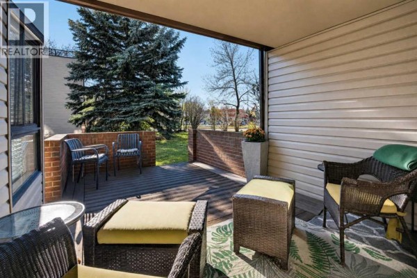 4pc Bathroom - 116, 2425 90 Avenue Sw, Calgary, AB T2V1S3 Photo 4