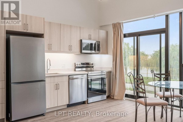 116 - 350 Prince Charles Drive S, Welland, ON, photo 2