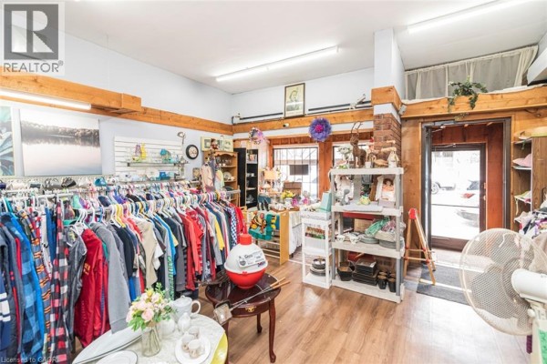 116-118 Lock Street E, Dunnville, ON N1A1J7 Photo 4
