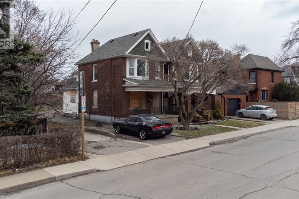 116-120 Barnesdale Avenue N, Hamilton, ON, photo 2
