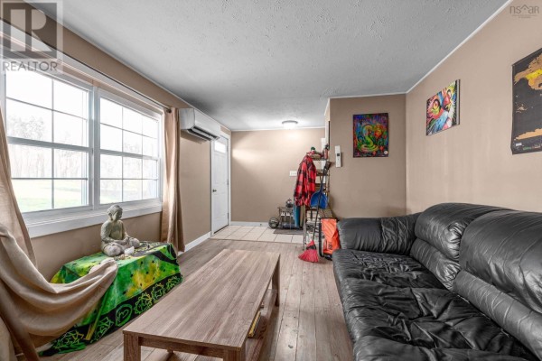 116 Coronation Avenue, Halifax, NS B3N2N1 Photo 4