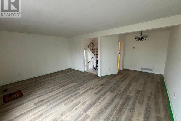 116 Guildwood Parkway, Toronto, ON M1E1P3 Photo 3