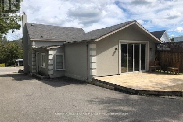 116 Main Street N, Uxbridge, ON, photo 2