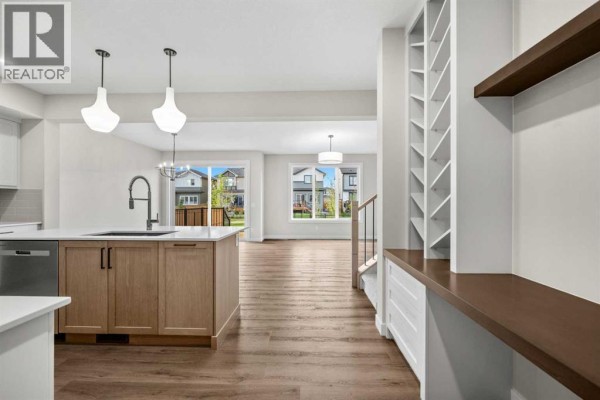 Foyer - 116 Quartz Crescent, Cochrane, AB T4C3G2 Photo 3