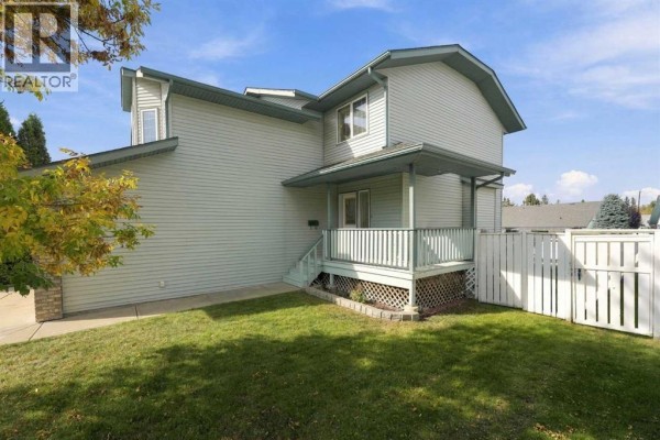 2pc Bathroom - 116 Reichley Street, Red Deer, AB T4P3S8 Photo 2