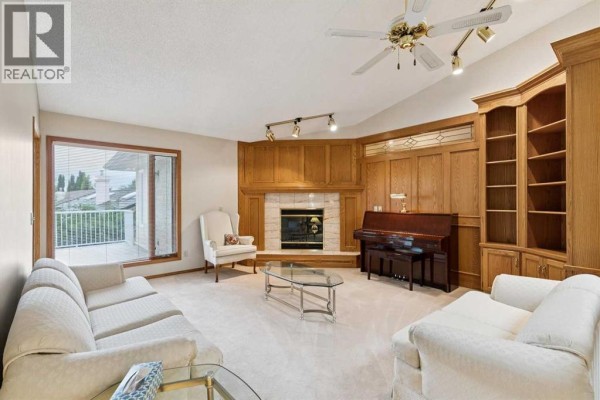 Family room - 116 Scandia Rise Nw, Calgary, AB T3L1V6 Photo 5