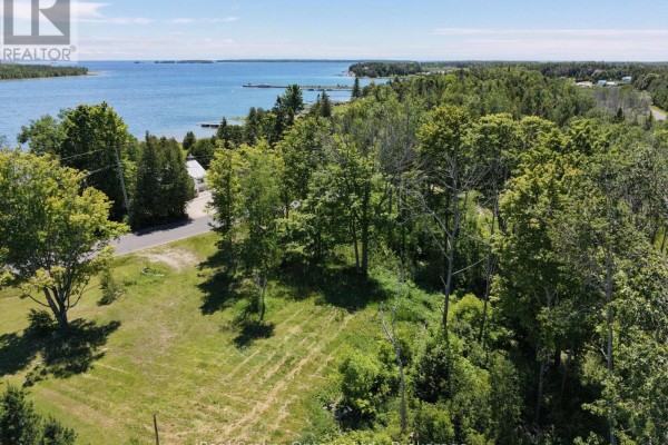 116 Tamarac Road, Northern Bruce Peninsula, ON N0H1W0 Photo 5