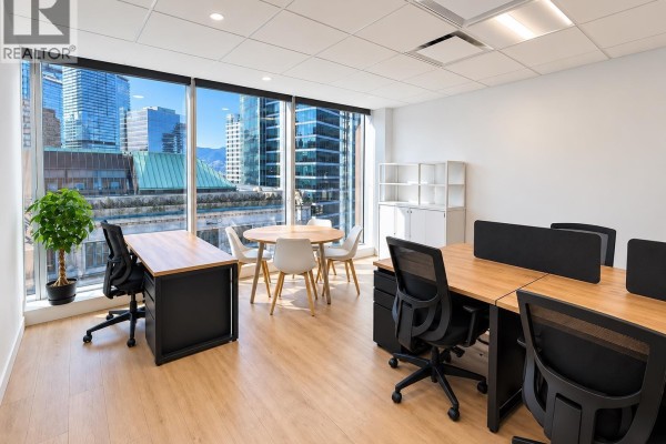 1160 320 Granville Street, Richmond, BC V6B0G5 Photo 4