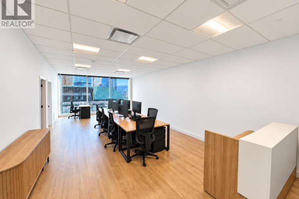 1160 320 Granville Street, Richmond, BC V6B0G5 Photo 5