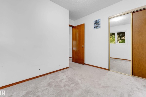 Primary Bedroom - 1160 35a St Nw, Edmonton, AB T6L3G3 Photo 4