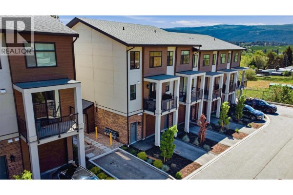 1160 Black Mountain Drive, Kelowna, BC, photo 2