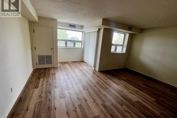 Bedroom - 1160 Lauzon Unit# 401, Windsor, ON N8S4T1 Photo 4