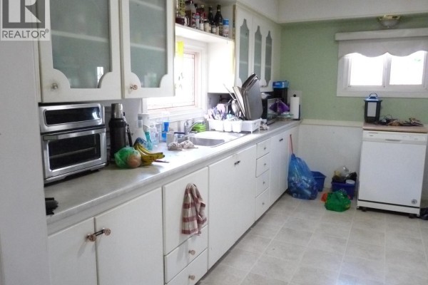 Primary Bedroom - 1160 Meadow Lane, Kamloops, BC V2B5N5 Photo 3