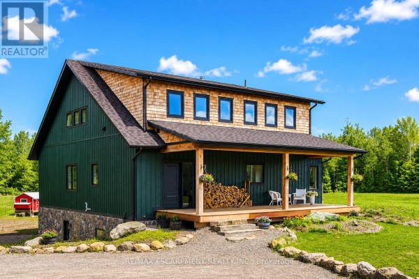 1161 Barkway Road, Gravenhurst, ON, photo 2