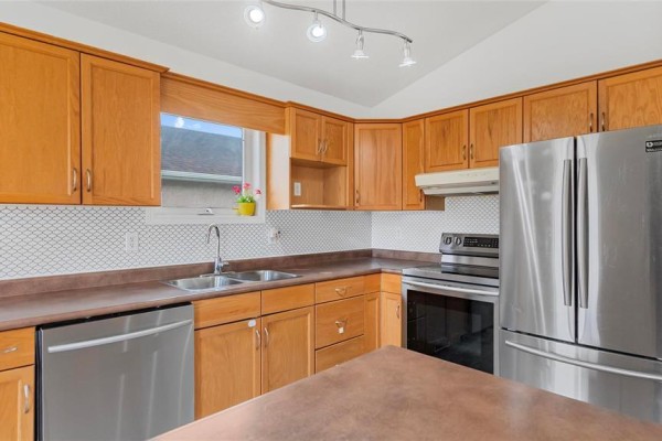 Dining room - 1161 Brunswick Street, Winnipeg, MB R2G2J6 Photo 5