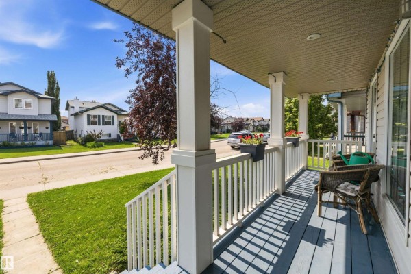 Kitchen - 11630 167b Av Nw, Edmonton, AB T5X6B7 Photo 3