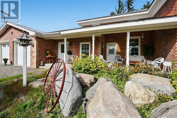 Family room - 1164 Fairgrounds Road N, Clearview, ON L0M1S0 Photo 4
