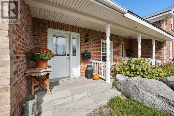 Dining room - 1164 Fairgrounds Road N, Clearview, ON L0M1S0 Photo 5