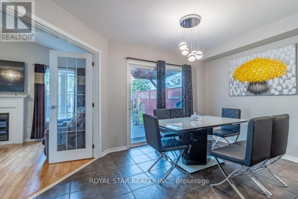 Kitchen - 1164 Stire Street, Oshawa, ON L1K0G4 Photo 4