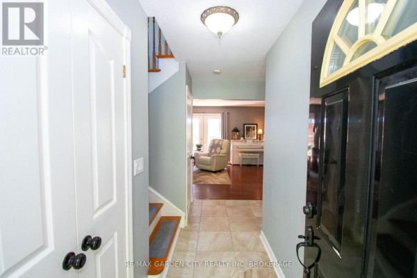 Primary Bedroom - 11641 Highway 3, Wainfleet, ON L0S1V0 Photo 5
