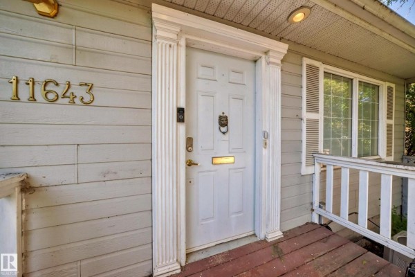 Den - 11643 76 Av Nw, Edmonton, AB T6G0K9 Photo 4