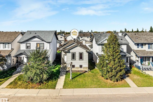 Kitchen - 11644 167a Av Nw, Edmonton, AB T5X6J5 Photo 3