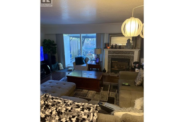 11669 Fulton Street, Maple Ridge, BC V2X6L3 Photo 4