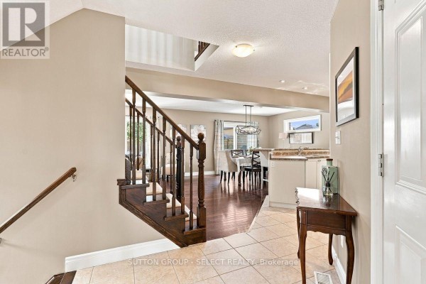 Foyer - 1168 Baird Street, London North, ON N6H0G5 Photo 4