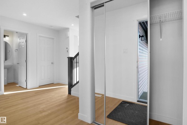 Kitchen - 1168 South Creek Wd, Stony Plain, AB T7Z2Z1 Photo 3