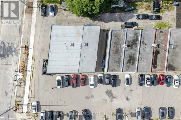 1169 Lakeshore Road E, Mississauga, ON L5E1G1 Photo 2