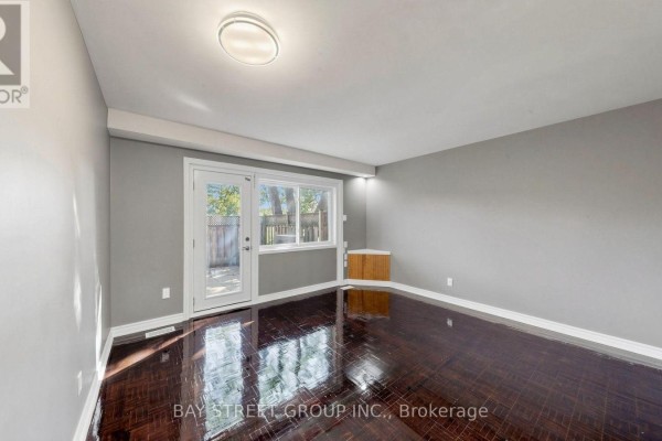 Bedroom - 117 - 57 Godstone Road, Toronto, ON M2J3C8 Photo 4