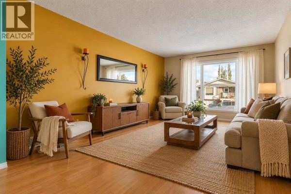 Living room - 117 Big Springs Hill Se, Airdrie, AB T4A1K5 Photo 2