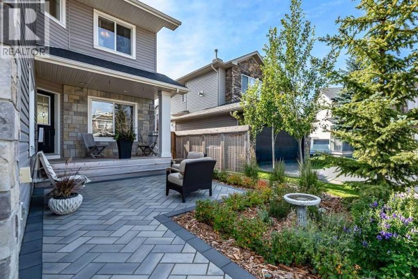 Living room - 117 Crystal Green Court, Okotoks, AB T1S2K5 Photo 3
