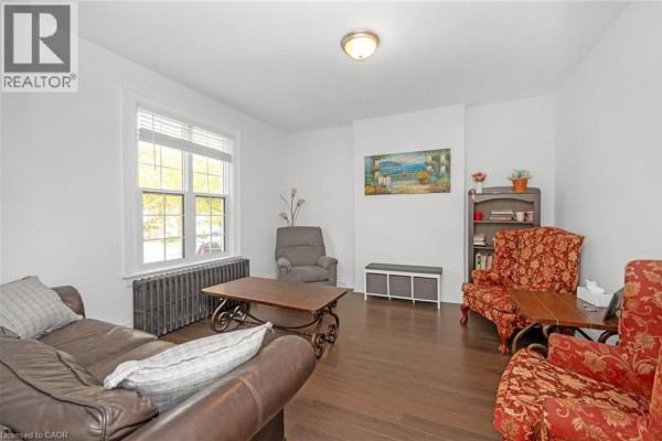 Kitchen - 117 Fairleigh Avenue S, Hamilton, ON L8M2K4 Photo 5