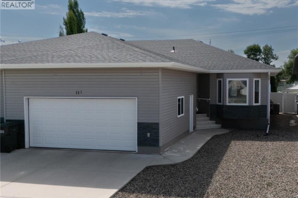 Foyer - 117 Good Spirit Crescent, Yorkton, SK S3N2W8 Photo 5