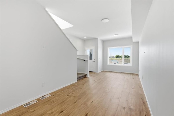 Primary Bedroom - 117 Gypsum Drive, Winnipeg, MB R3X1V8 Photo 5