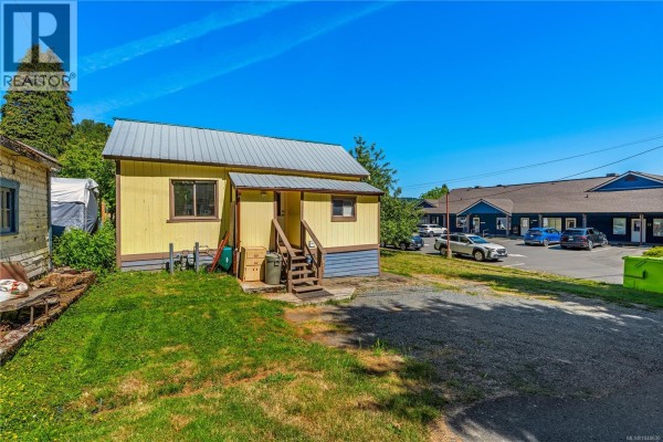 117 Kitchener St, Ladysmith, BC V9G1A7 Photo 3