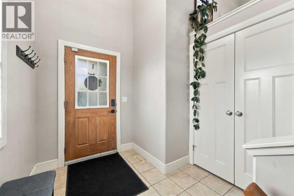 Living room - 117 Portway Close, Blackfalds, AB T4M0G7 Photo 2
