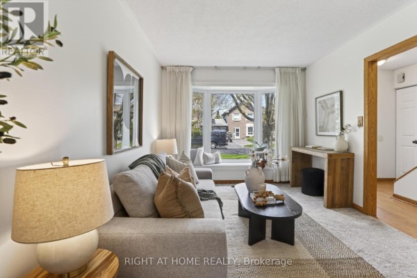Family room - 117 Rands Road, Ajax, ON L1S3H7 Photo 4