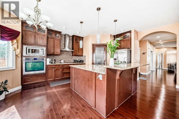 4pc Bathroom - 117 Saddlelake Grove Ne, Calgary, AB T3J0L1 Photo 4